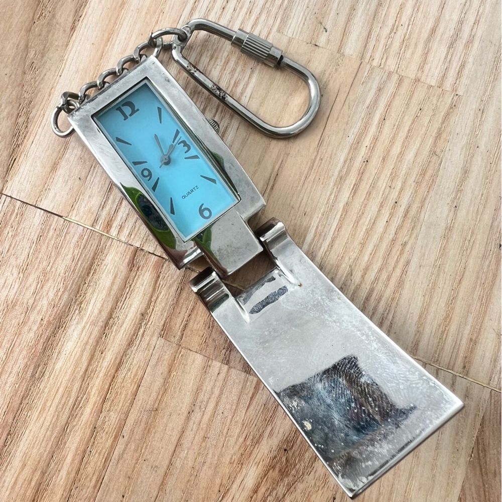 Levenger keychain purse charm hidden unique pocket watch NEW BATTERY